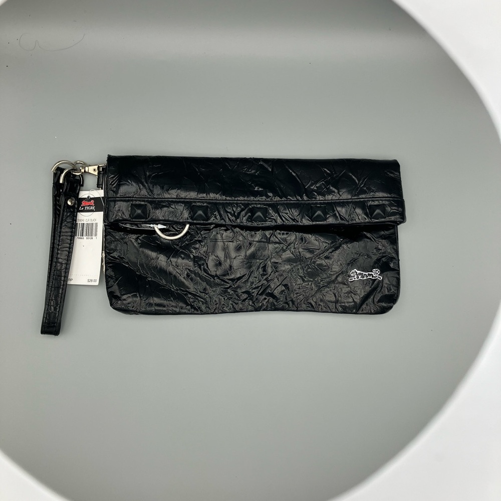 Le Tigre Black magnetic close clutch purse.